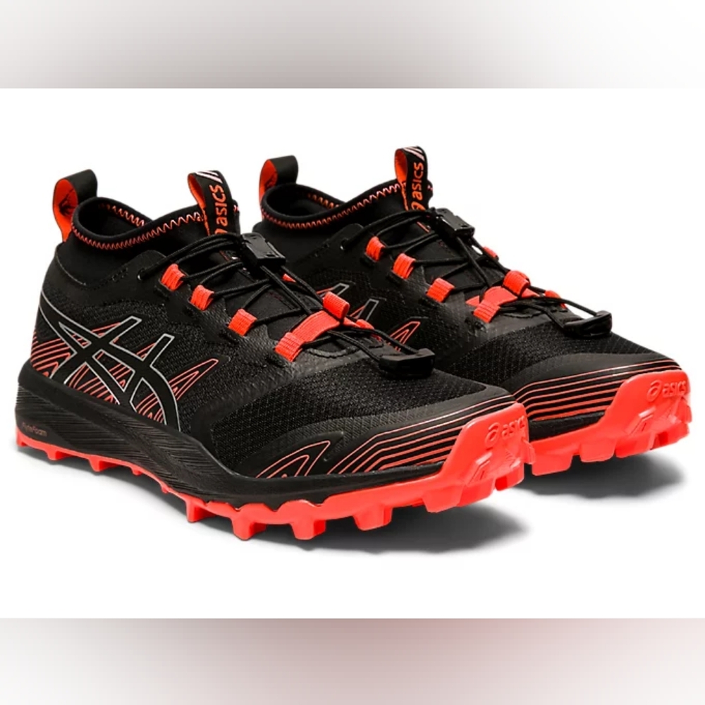 NIB Asics Women's FujiTrabuco PRO Trail Running Shoes
